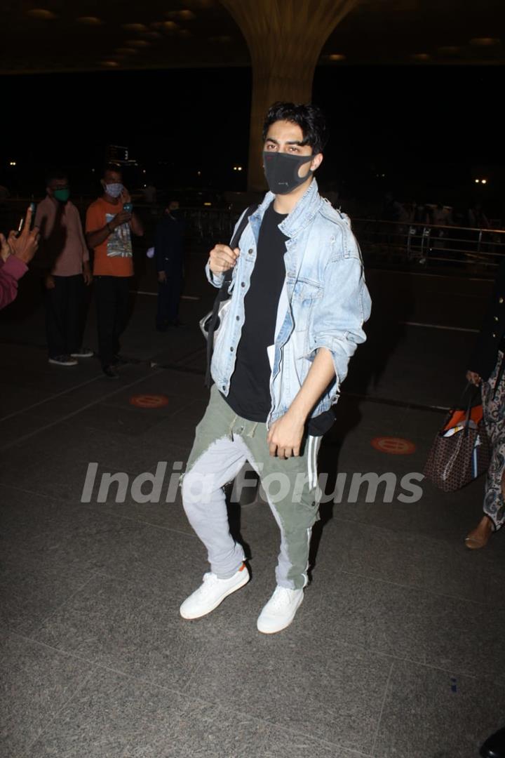 Aryan Khan spotted at airport