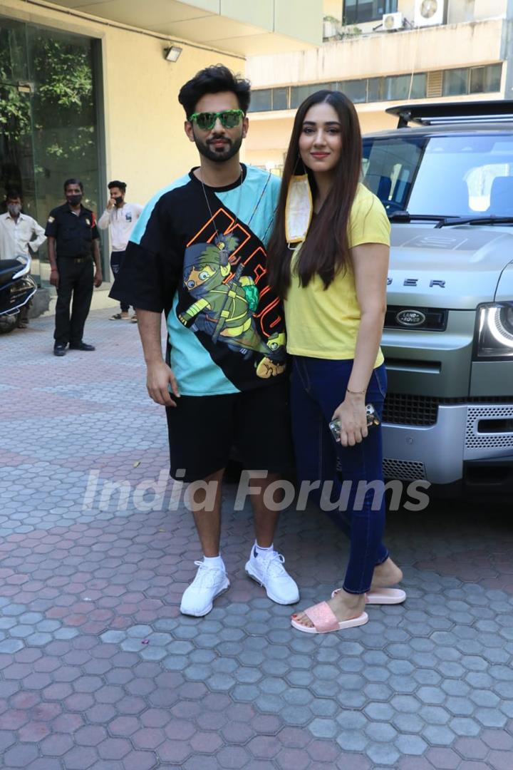 Rahul Vaidya and Disha Parmar snapped at Andheri