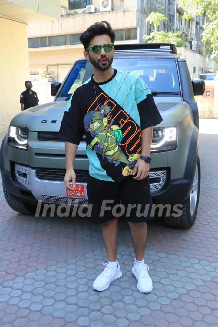 Rahul Vaidya snapped at Andheri