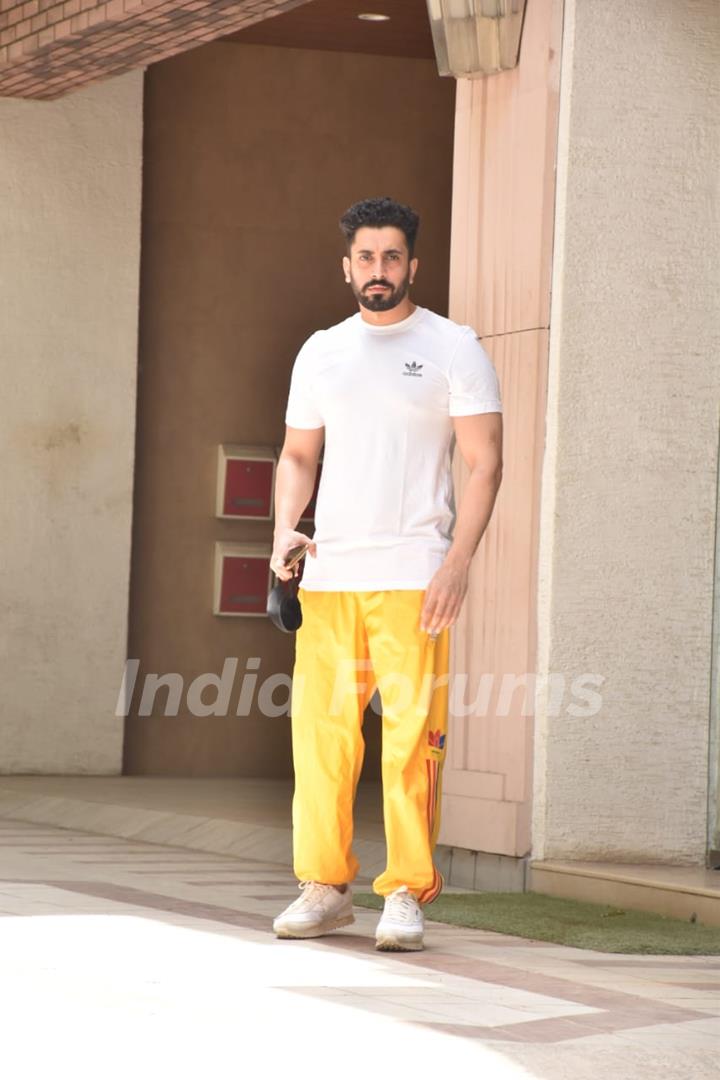 Sunny Singh snapped in Juhu