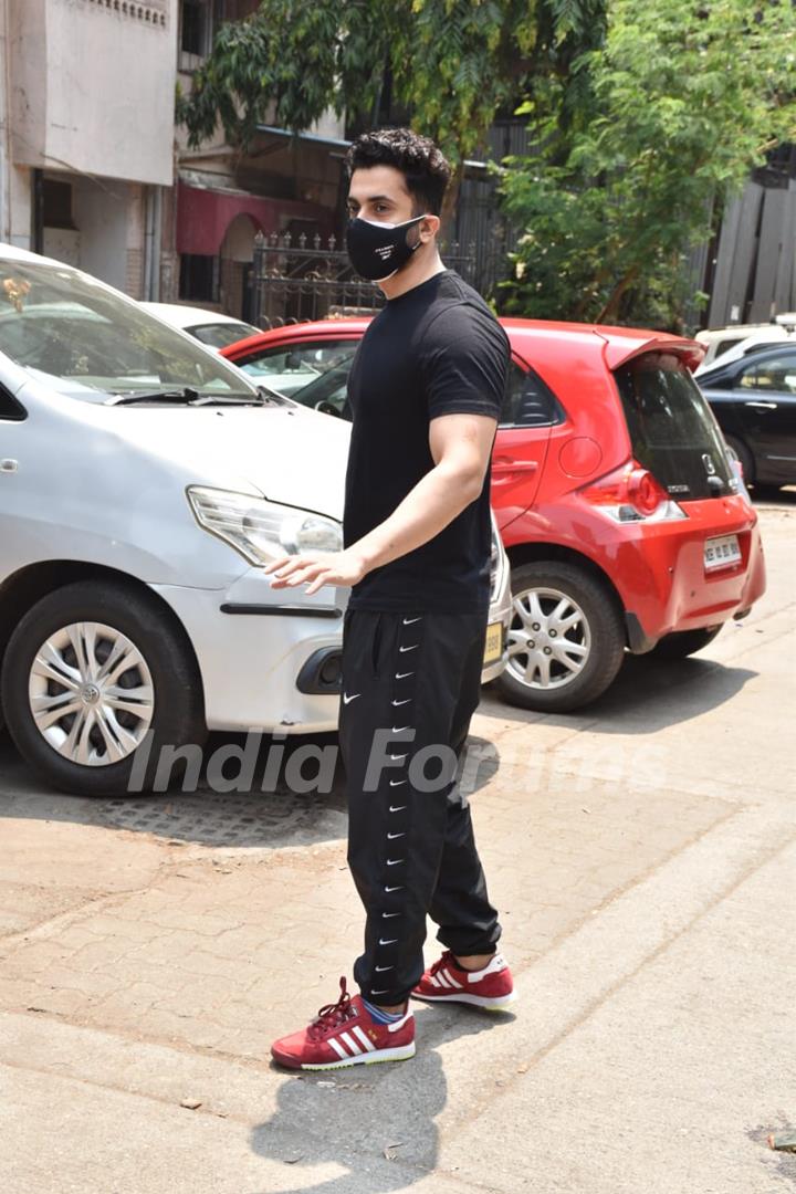 Sunny Singh snapped at a clinic in Juhu