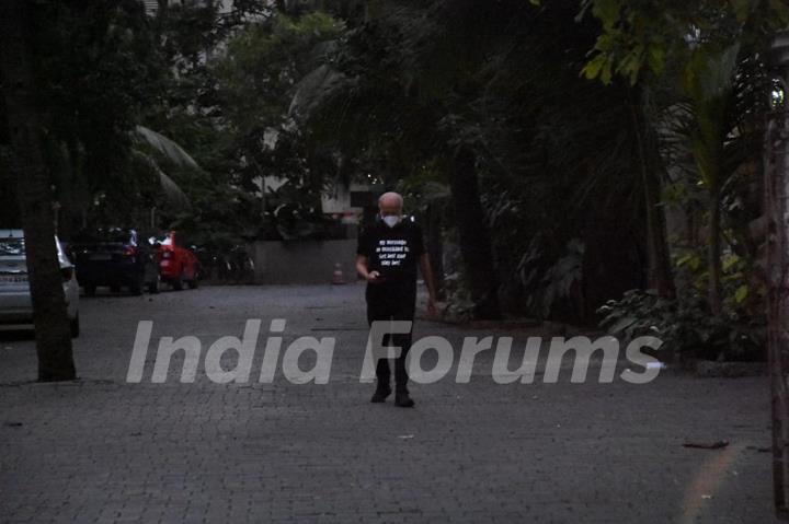 Mahesh Bhatt spotted in Juhu