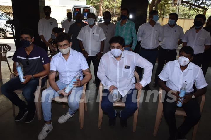 Sonu Nigam papped at a blood donation camp in Juhu