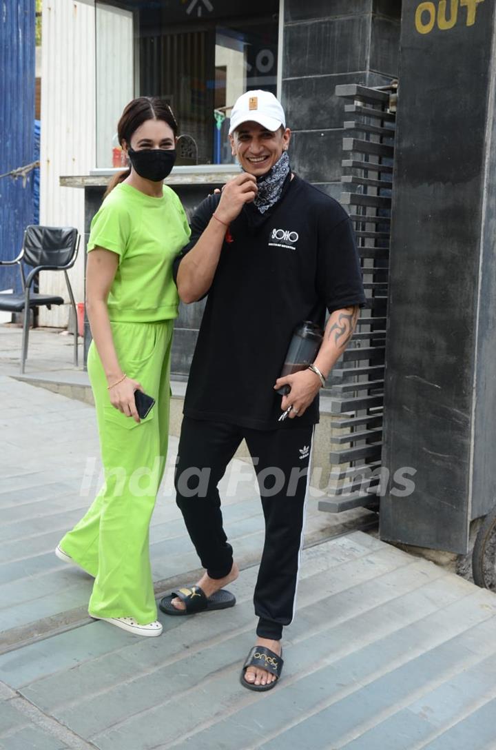 Prince Narula and Yuvika Chaudhary snapped at clinic in Andheri...