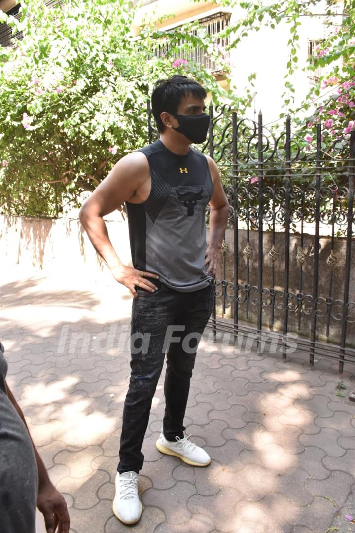 Sonu Sood snapped outside his residence