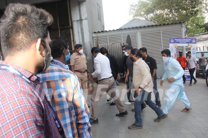 Salman Khan spotted at vaccination center in Dadar, Mumbai