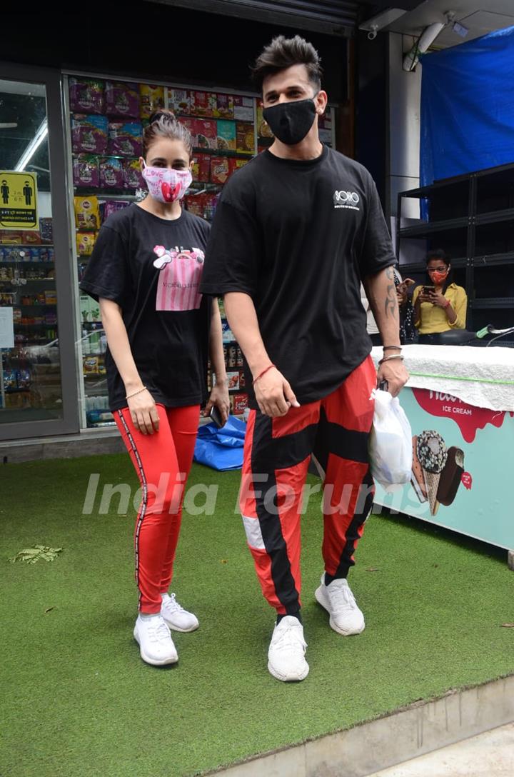 Prince Narula and Yuvika Chaudhary spotted around the town!