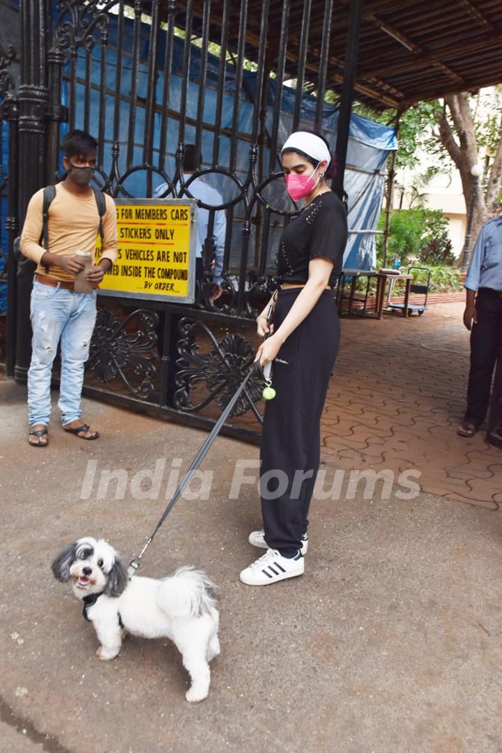 Khushi Kapoor snapped walking her dog this evening