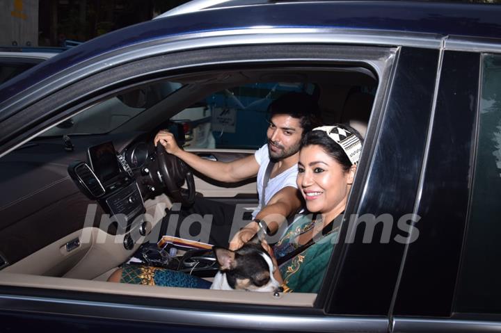 Gurmeet Choudhary snapped with his wife Debina Bonnerjee in Andheri