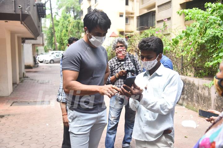 Sonu Sood meets the needy near his residence on Sunday!