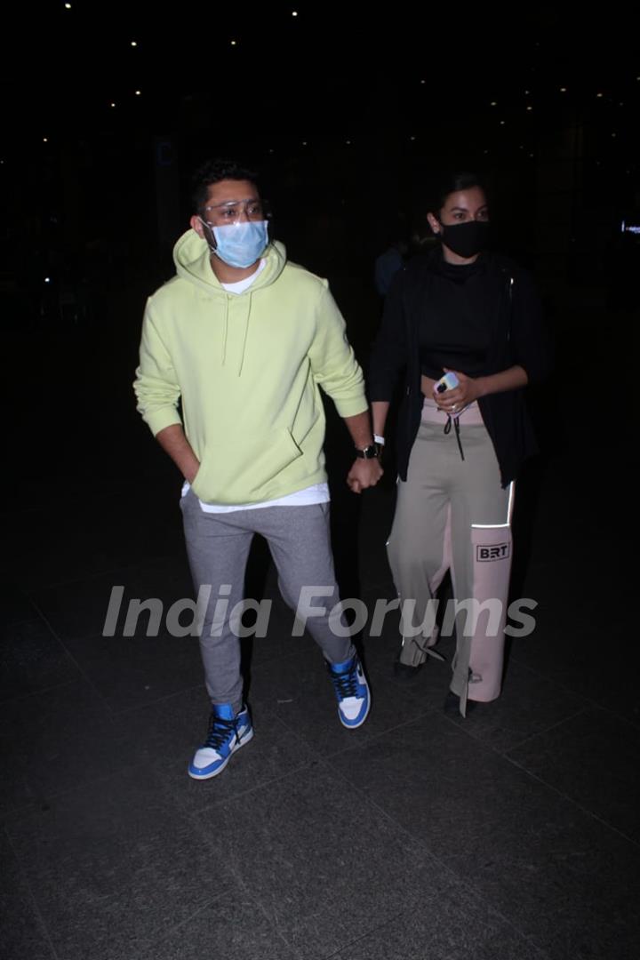 Gauahar Khan and Zaid Darbar snapped arriving in Mumbai