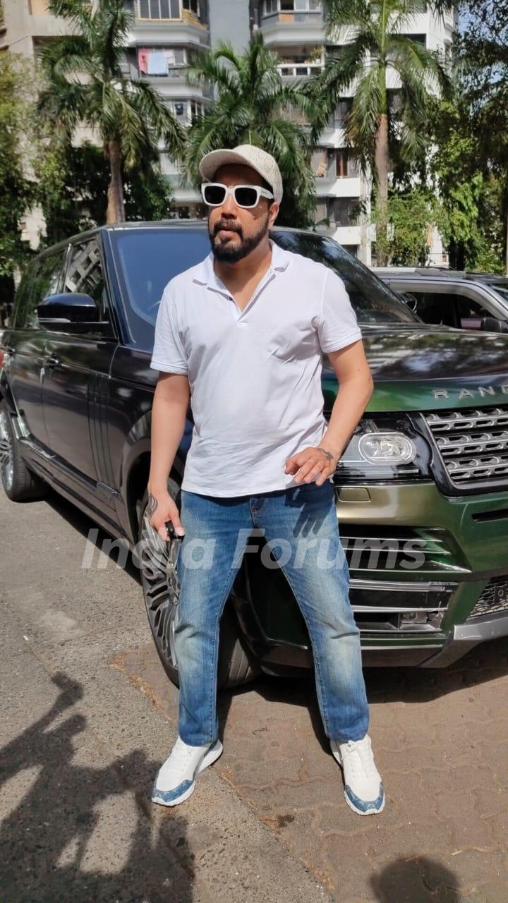 Mika Singh snapped in Andheri