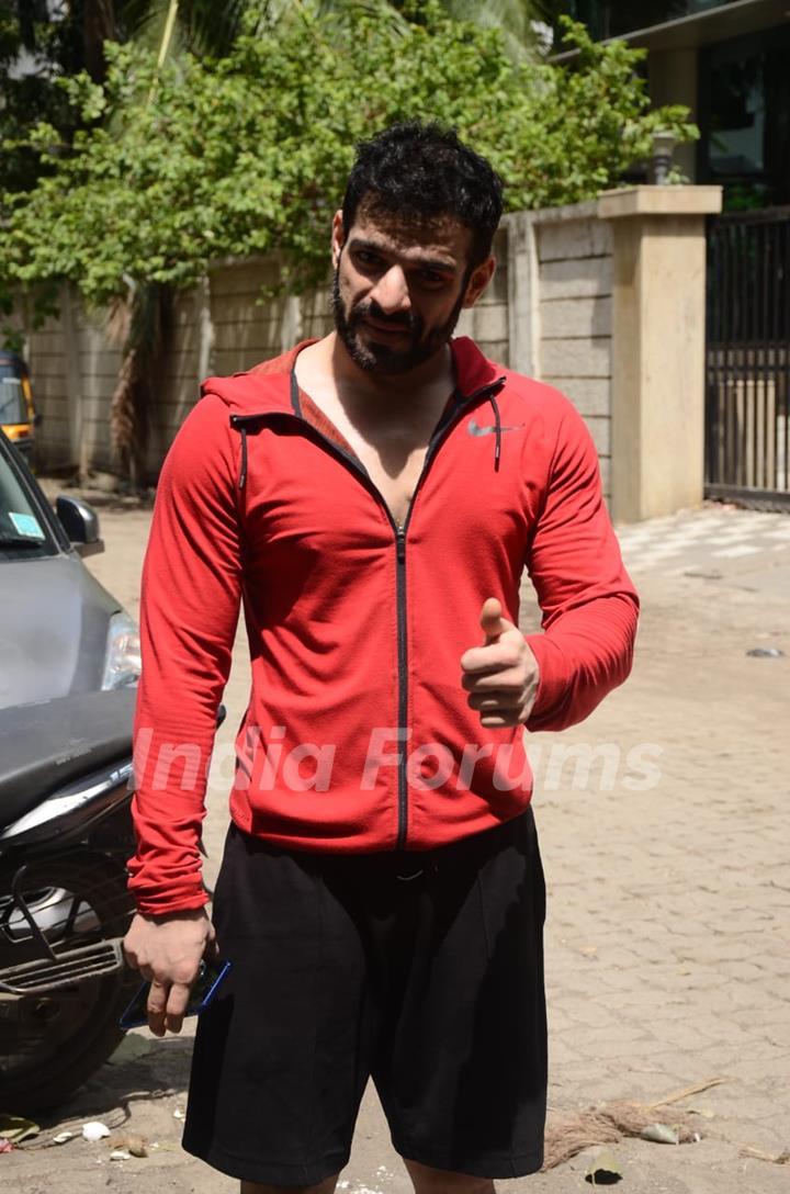 Television star Karan Patel snapped in Andheri