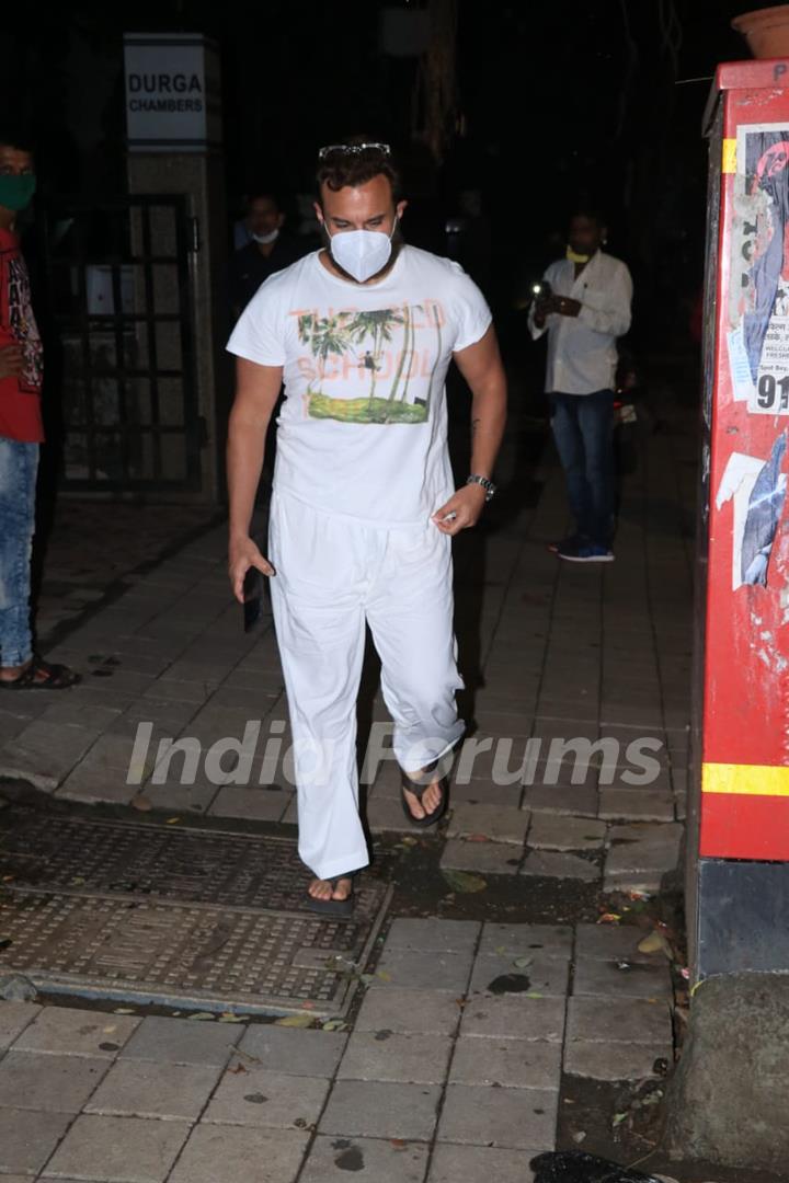 Saif Ali Khan spotted in Bandra