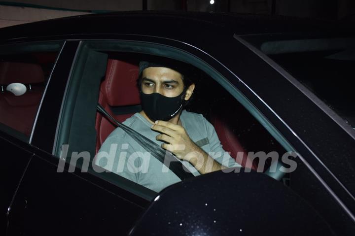 Kartik Aaryan snapped in Andheri