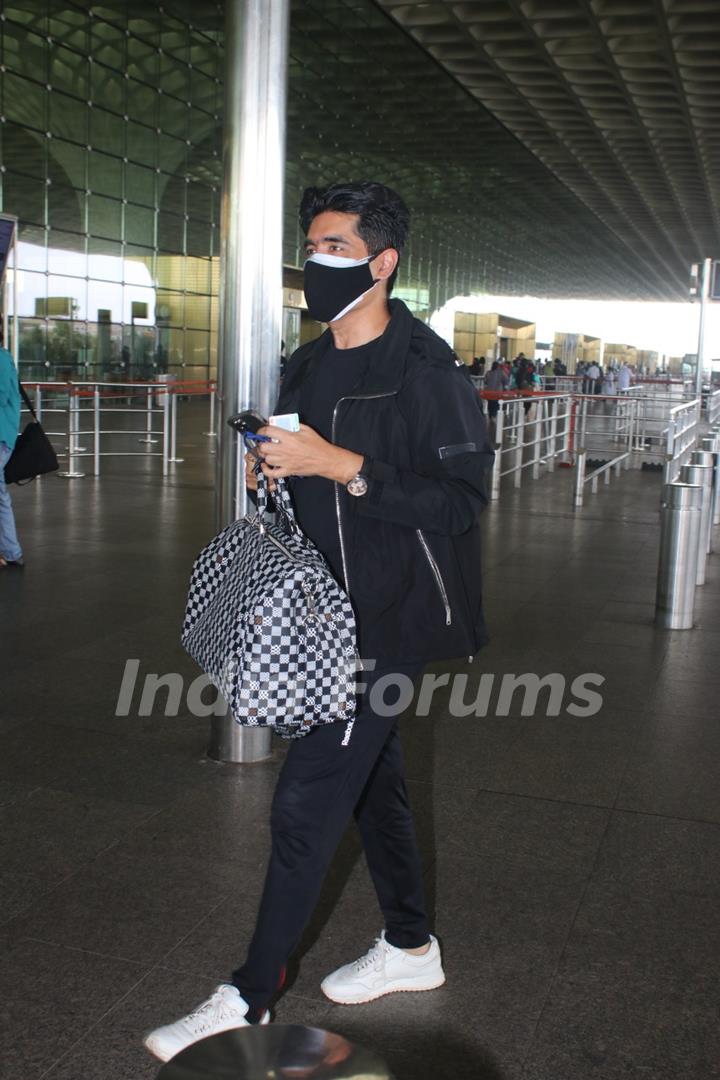 Manish Malhotra snapped at airport