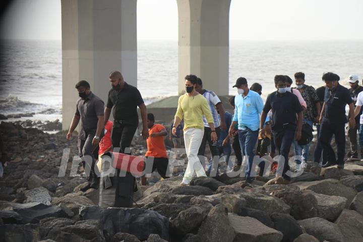 Tiger Shroff snapped at after a shoot in town!