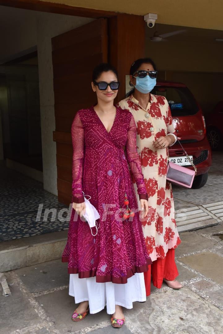 Ankita Lokhande snapped at filmmaker Kamal Jain's office in Juhu