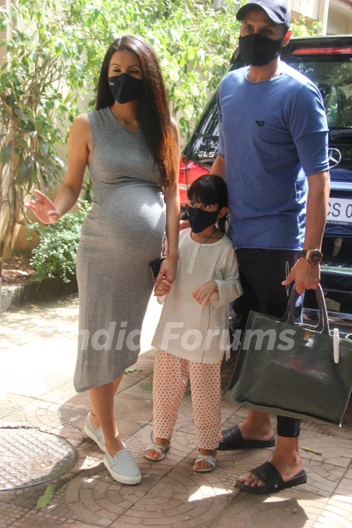 Geeta Basra and Harbhajan Singh snapped visiting the clinic for health check-up