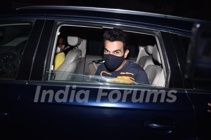 Rajkummar Rao snapped post shoot in Juhu