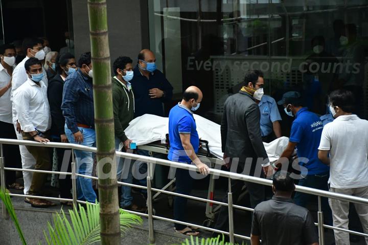 Dilip Kumar’s mortal remains taken home