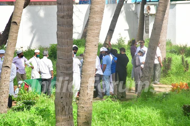 Dilip Kumar's last rites