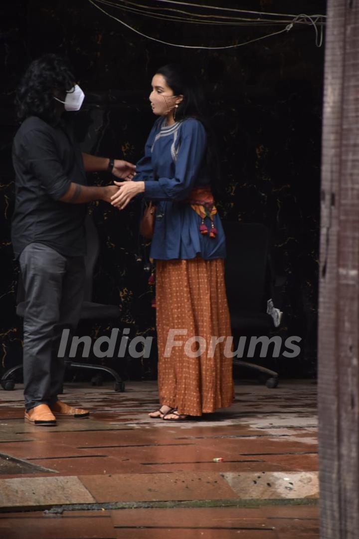 Shraddha Kapoor snapped at Nikhil Dwivedi's office in Juhu