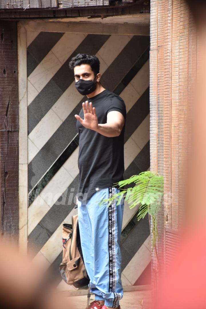 Sunny Singh snapped at gym in Juhu