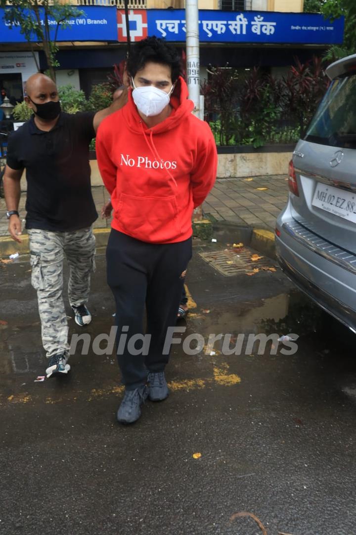 Varun Dhawan snapped at Santacruz