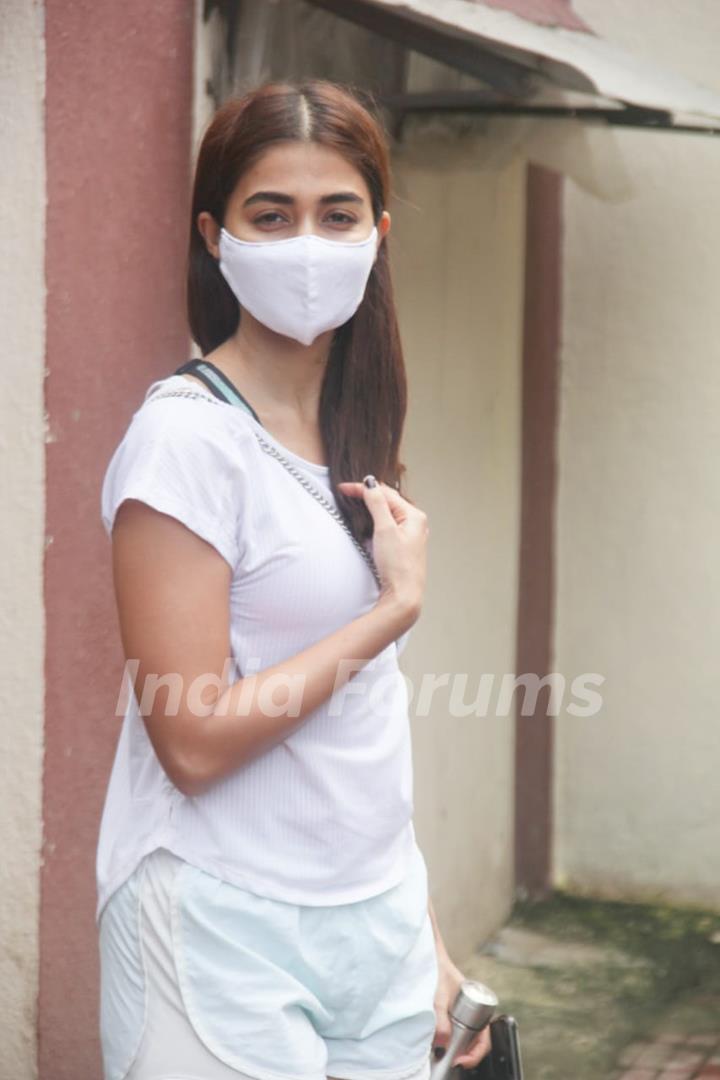 Pooja Hegde snapped at gym