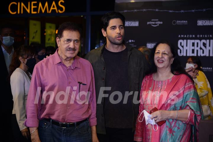 Sidharth Malhotra with his parents at the screening of Shershaah in Delhi