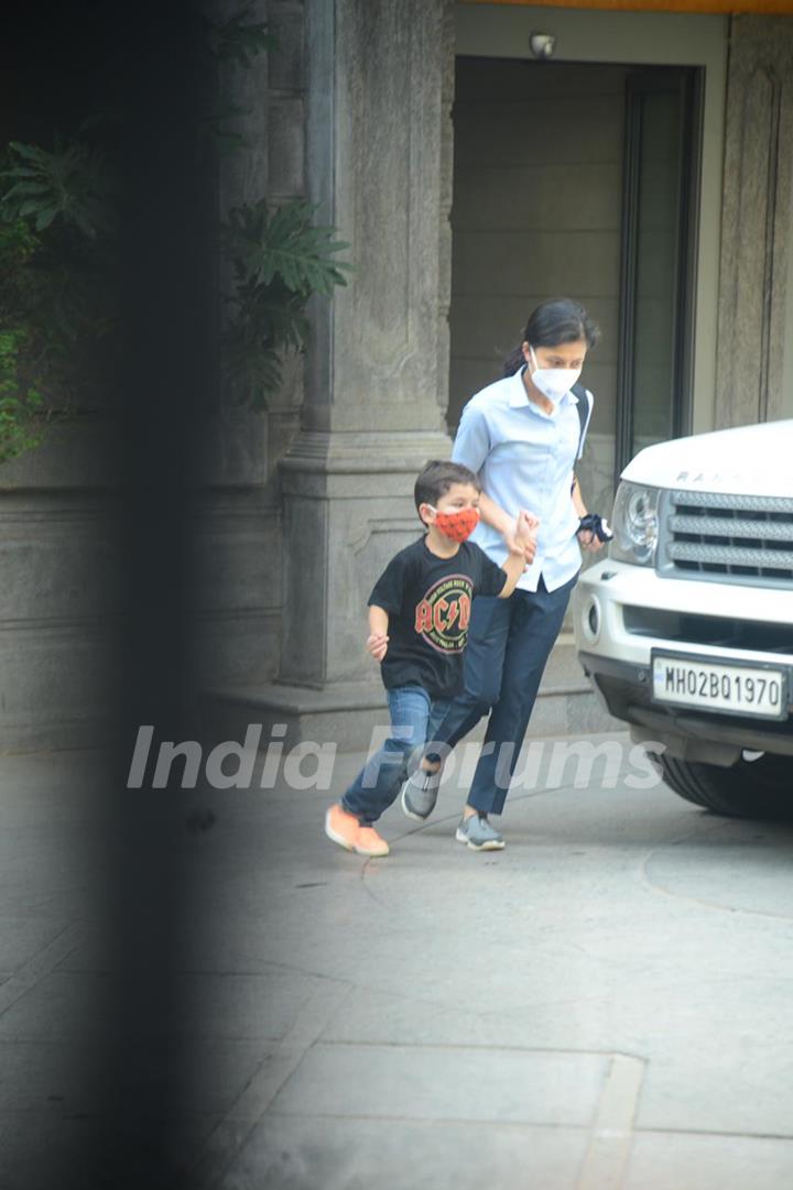 Taimur Ali Khan snapped at Randhir Kapoor's house in Bandra