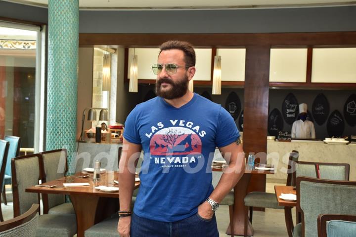 Saif Ali Khan snapped at the promotions of Bhoot Police!