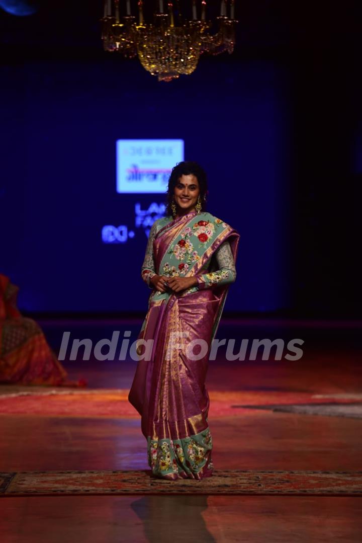 Lakme Fashion Week- DAY2