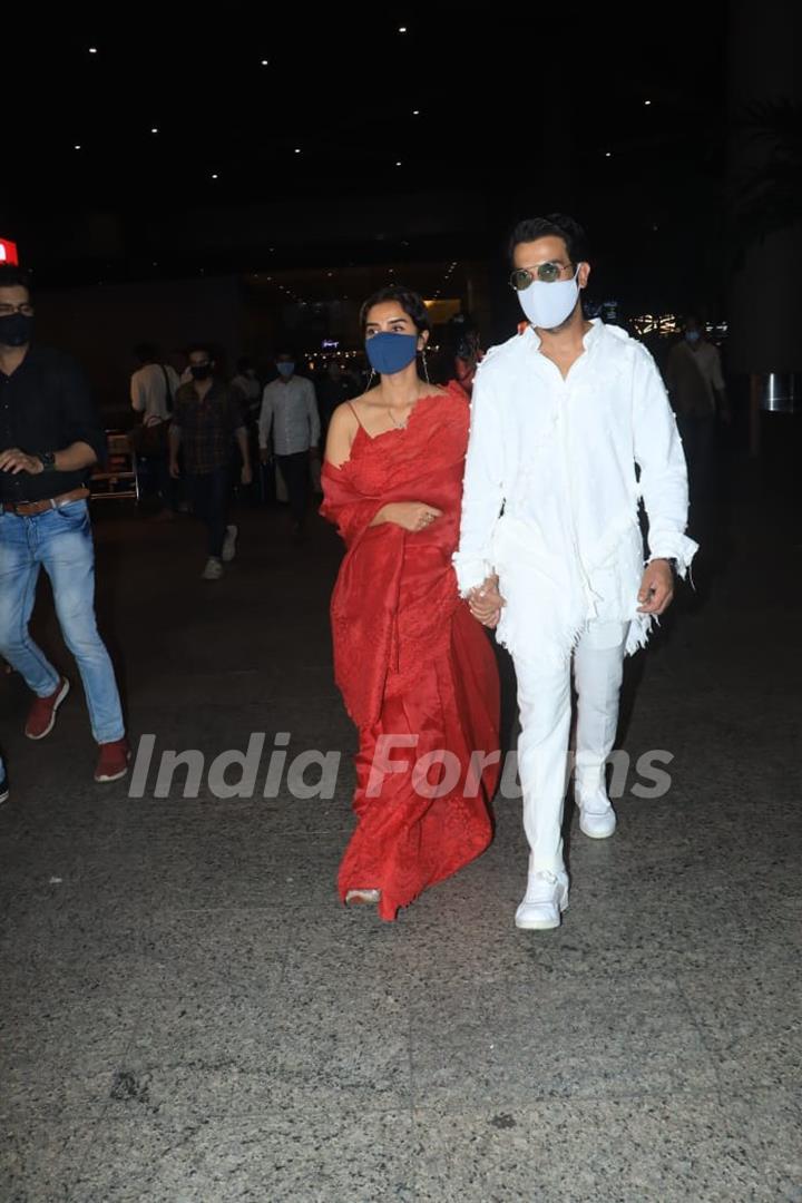 Newlyweds Rajkummar Rao and Patralekhaa spotted at the airport