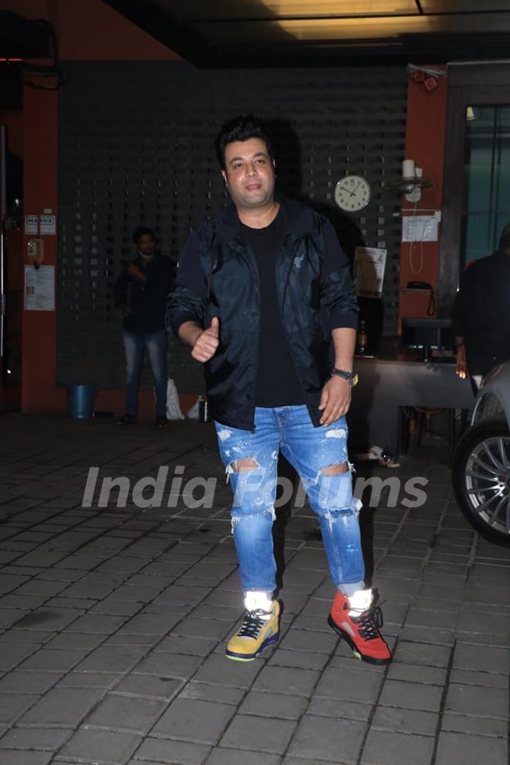 Celebrities at Arpita Khan and Aayush Sharma anniversary celebration 