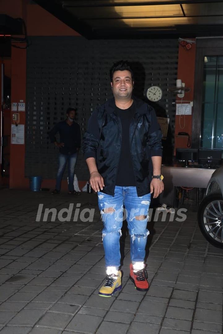 Celebrities at Arpita Khan and Aayush Sharma anniversary celebration 