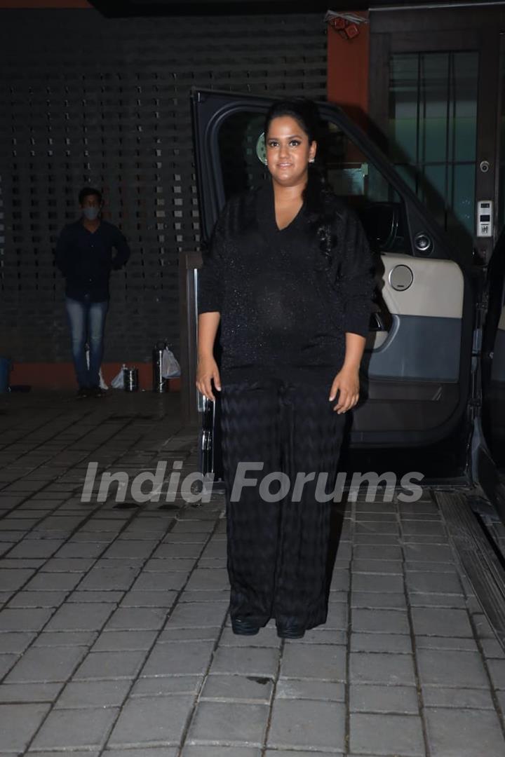 Celebrities at Arpita Khan and Aayush Sharma anniversary celebration 