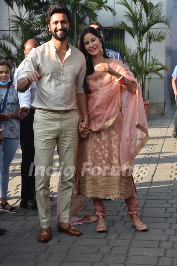 Vicky Kaushal and Katrina Kaif first public appearance as married couple