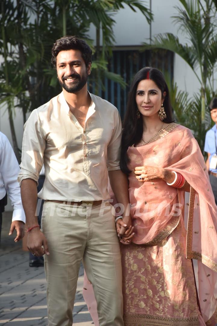 Vicky Kaushal and Katrina Kaif first public appearance as married couple