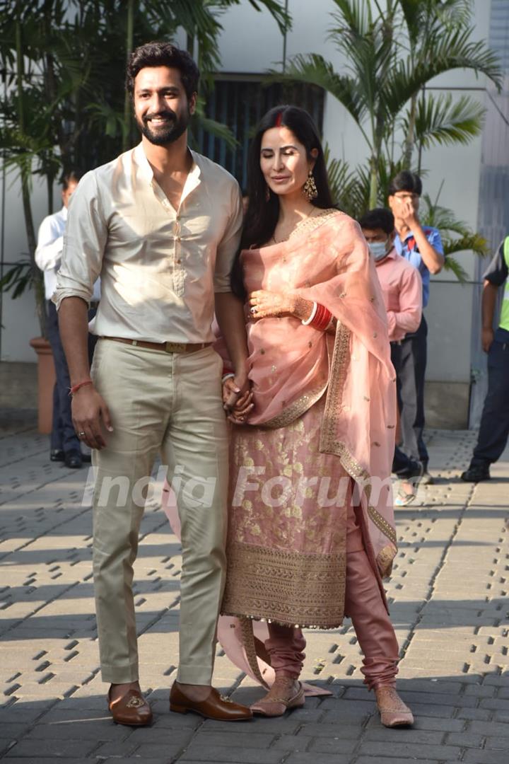 Vicky Kaushal and Katrina Kaif first public appearance as married couple