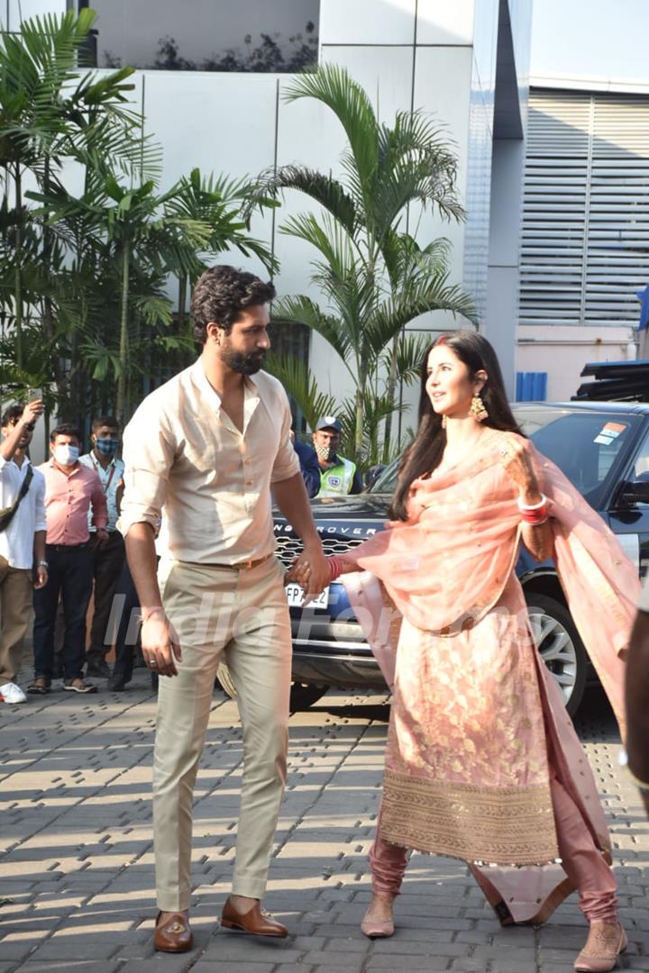 Vicky Kaushal and Katrina Kaif first public appearance as married couple