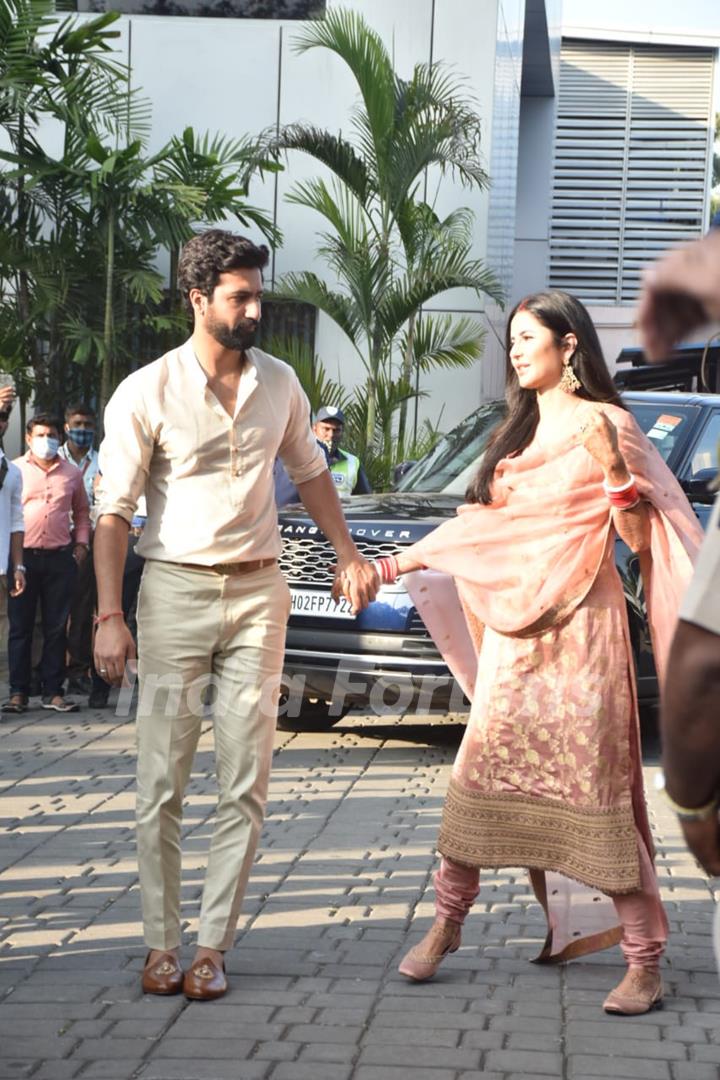 Vicky Kaushal and Katrina Kaif first public appearance as married couple