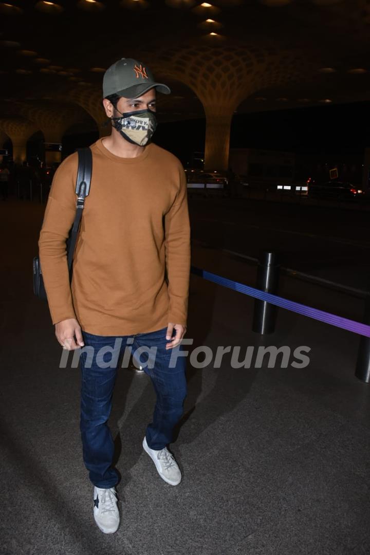 Vicky Kaushal and Katrina Kaif papped in the city