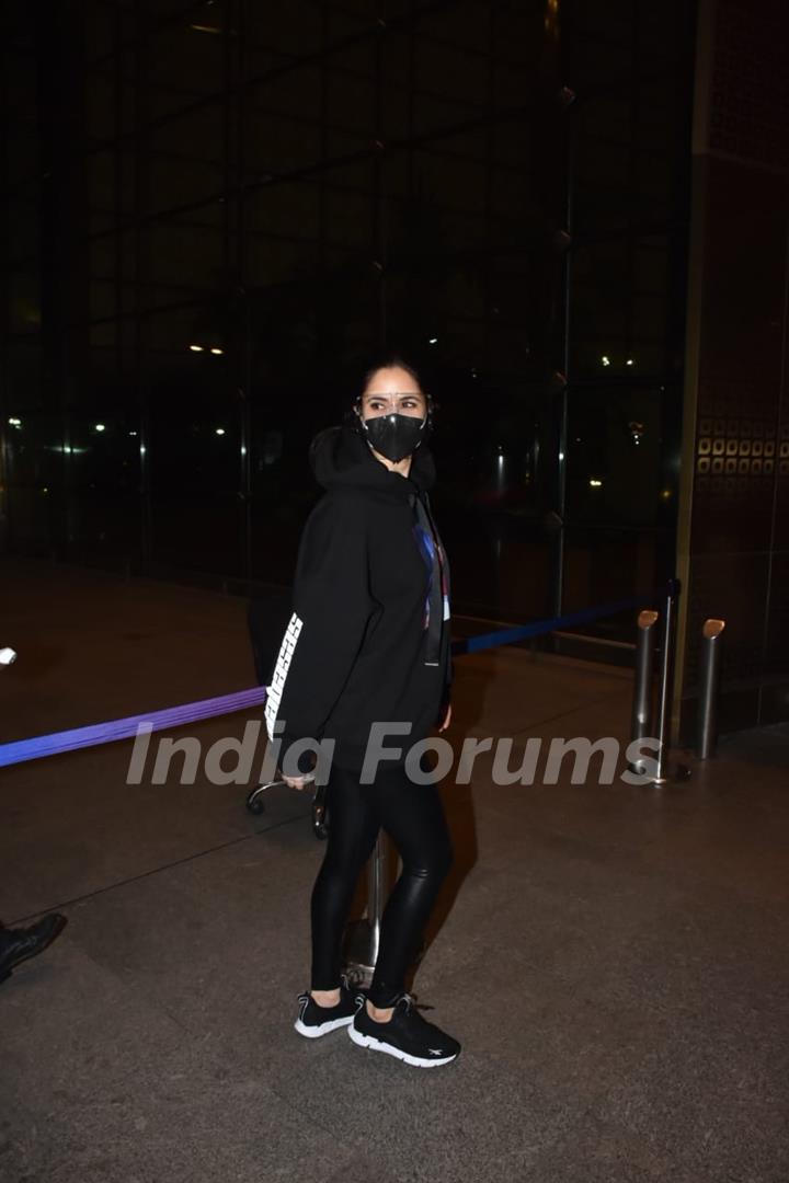 Katrina Kaif spotted at the airport 