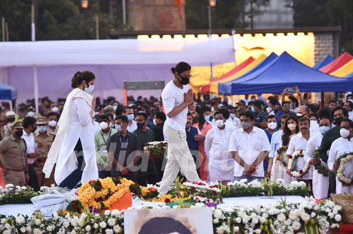 Lata Mangeshkar last rites