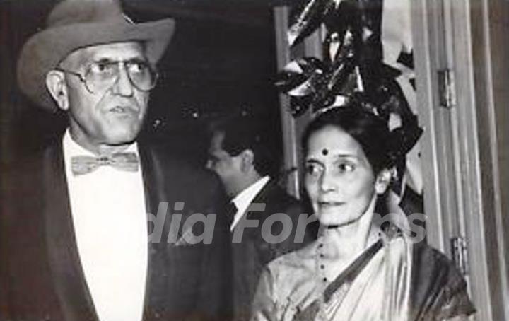 Amrish Puri With His Wife