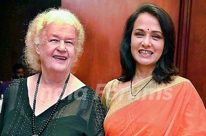 Amala Akkineni with her mother