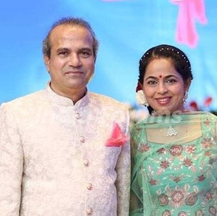 Suresh Wadkar with his wife Padma Wadkar