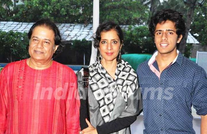 Anup Jalota with his wife Medha Gujral Jalota and son Aryaman Jalota